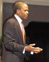 Poitier takes questions from the audience after his lecture  (Aaron Demoss/Guilfordian)