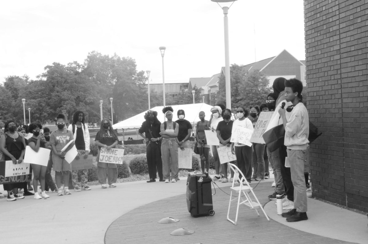 Anthony Morgan speaks to fellow N.C. A&T students prior to march. 